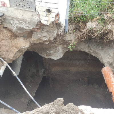 Recalce cimentación relleno de bodega y conexión de redes