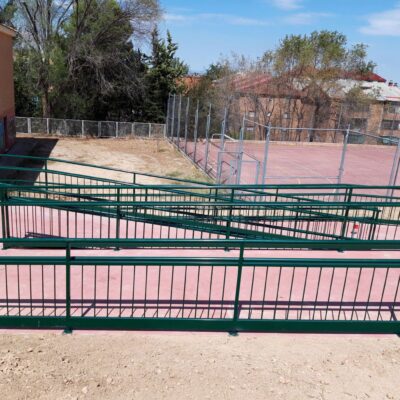 Ejecuación de rampa accesibilidad IES Buero Vallejo Guadalajara