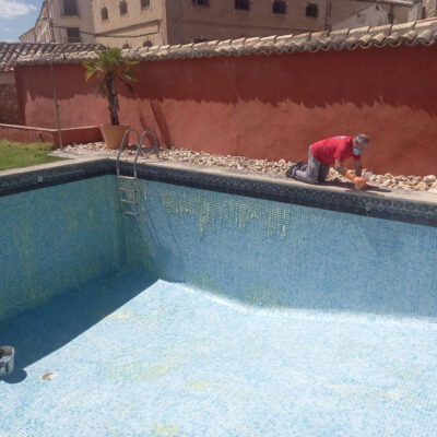 Limpieza-de-piscinas