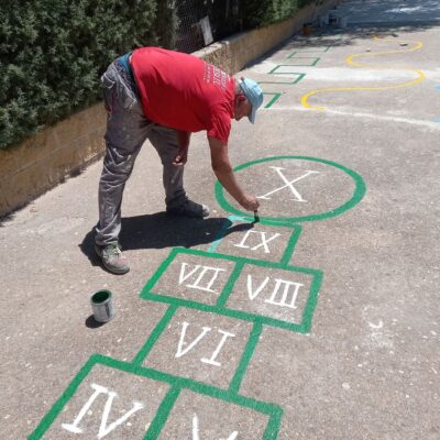 Mejora de juegos infantiles Colegio Isidro Almazán