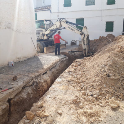 Obra-de-sustitucion-de-redes-Calle-San-Roque-Illana